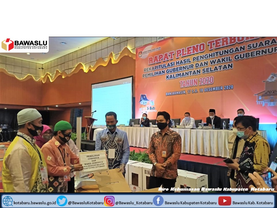 Ketuk Palu, KPU Kalsel Rampung Gelar Rapat Pleno Rekapitulasi Suara Tingkat Provinsi