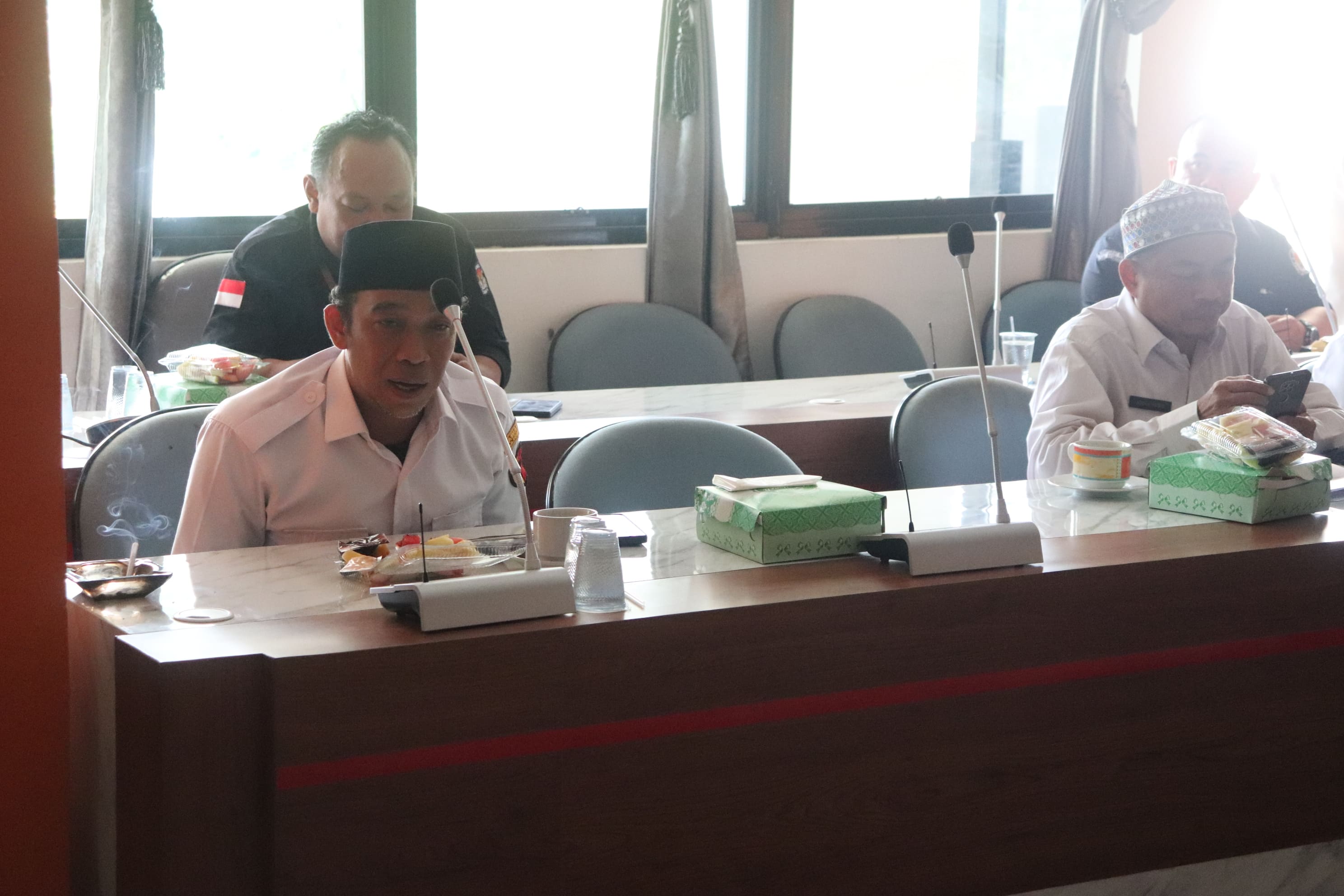 Rapat Kerja Komisi 1 yang Diselenggarakan DPRD Kabupaten Kotabaru