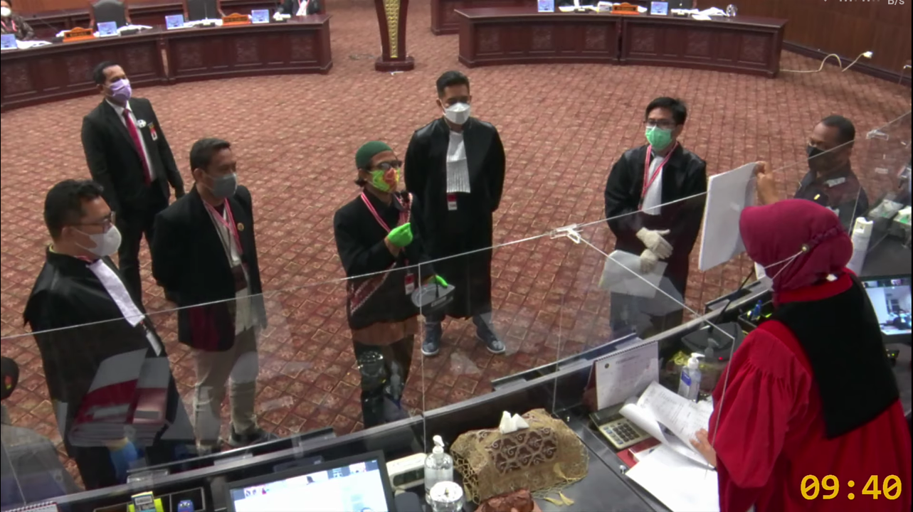 Pembuktian Sidang PHP Bupati Kotabaru, MK Periksa Para Saksi