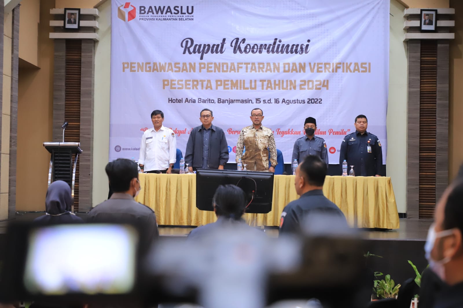 Bawaslu Kabupaten Kotabaru Hadiri Rapat Koordinasi Pengawasan Pendaftaran dan Verifikasi Peserta Pemilu