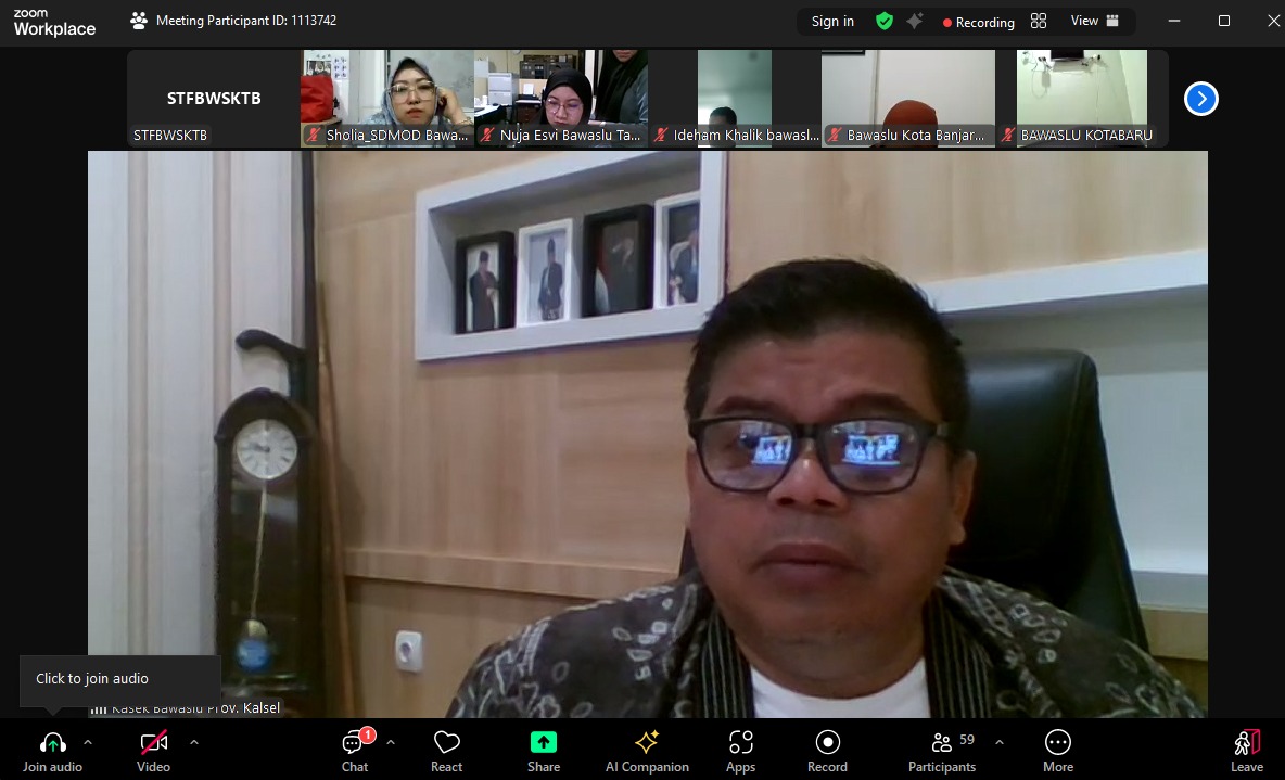 Rapat Koordinasi Kesekretariatan Bawaslu Kabupaten/Kota se-Provinsi Kalimantan Selatan