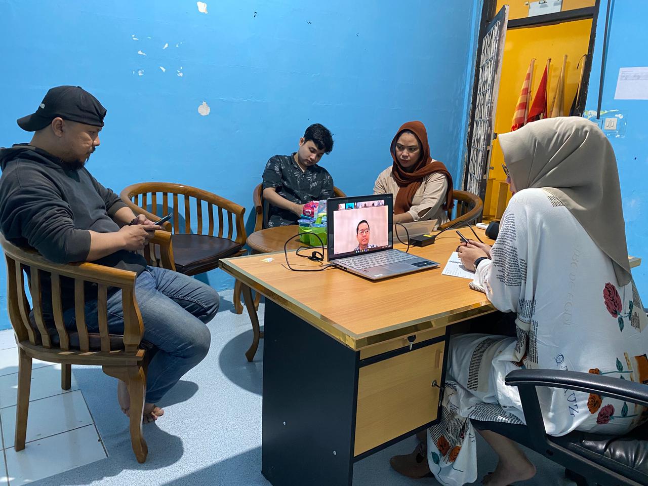 Rapat Koordinasi mingguan bersama Bawaslu Provinsi Kalimantan Selatan serta Bawaslu Kabupaten/Kota se-Provinsi Kalimantan Selatan yang dilaksanakan secara daring