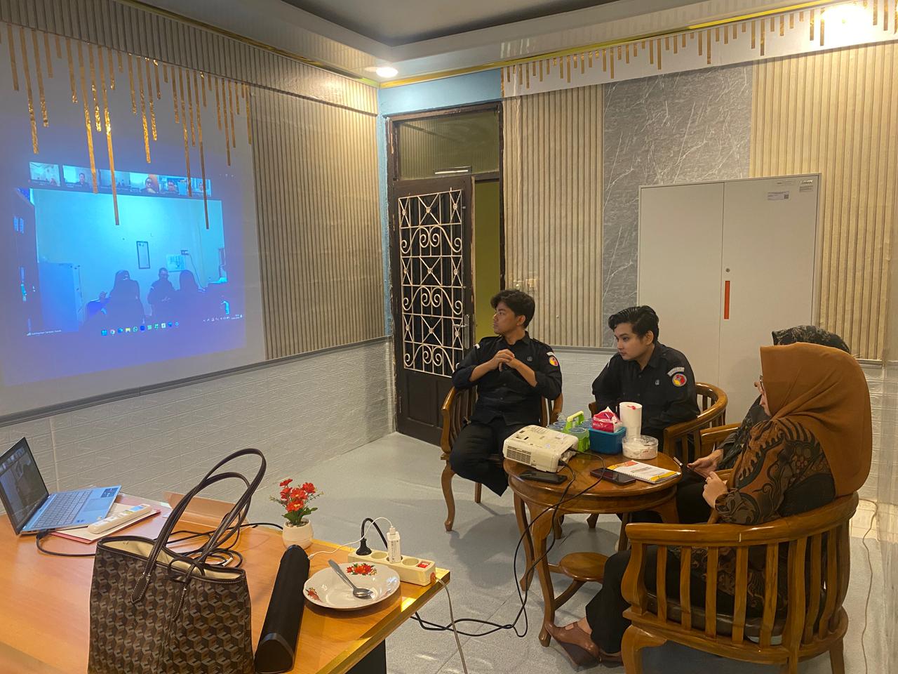 Rapat Evaluasi Keuangan Sekretariat Bawaslu Provinsi dan Bawaslu Kabupaten/Kota se-Provinsi Kalimantan Selatan