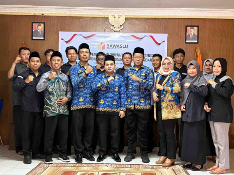 Bawaslu Republik Indonesia (Bawaslu RI) melaksanakan pelantikan seluruh jajaran Pegawai Negeri Sipil (PNS) di lingkungan Bawaslu