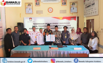 Pencalonan Jalur Perseorangan, Dua Bakal Pasangan Calon Bupati dan Wakil Bupati Kotabaru Serahkan Berkas