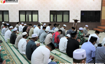 Pilkada Tahun 2020, Stakeholders Gelar Shalat Hajad dan Doa Bersama