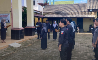 Apel rutin Senin di lingkungan Bawaslu Kabupaten Kotabaru