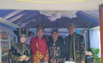 Ketua Bawaslu Kabupaten Kotabaru menghadiri Pembukaan Expo Saijaan Tahun 2026 