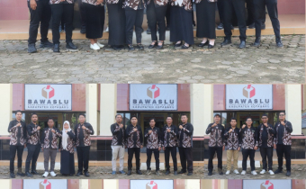 Bawaslu Kotabaru Kenakan Batik Sasirangan, Perkenalkan Struktur Divisi kepada Masyarakat